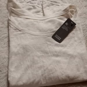 Eileen Fisher organic linen white rounded V top